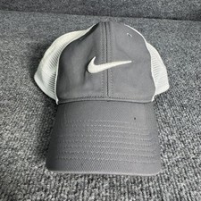 Nike Dri-FIT Golf Cap Hat Gray White Mesh Flex Fit Men's One Size Fits Most