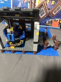 LEGO 4856 Spider-Man 2 Doc Ock's Hideout Vintage set 99% No Minifigures READ