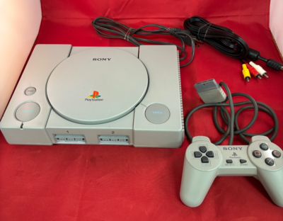 Sony PlayStation 1 PS1 SCPH-7500 W/Controller,Cableset, Tested and