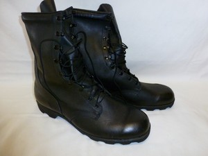 water resistant combat boots