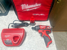 Milwaukee M12 Screwdriver Kit ***NEW OPEN BOX*** Driver/Battery/Charger/Bag