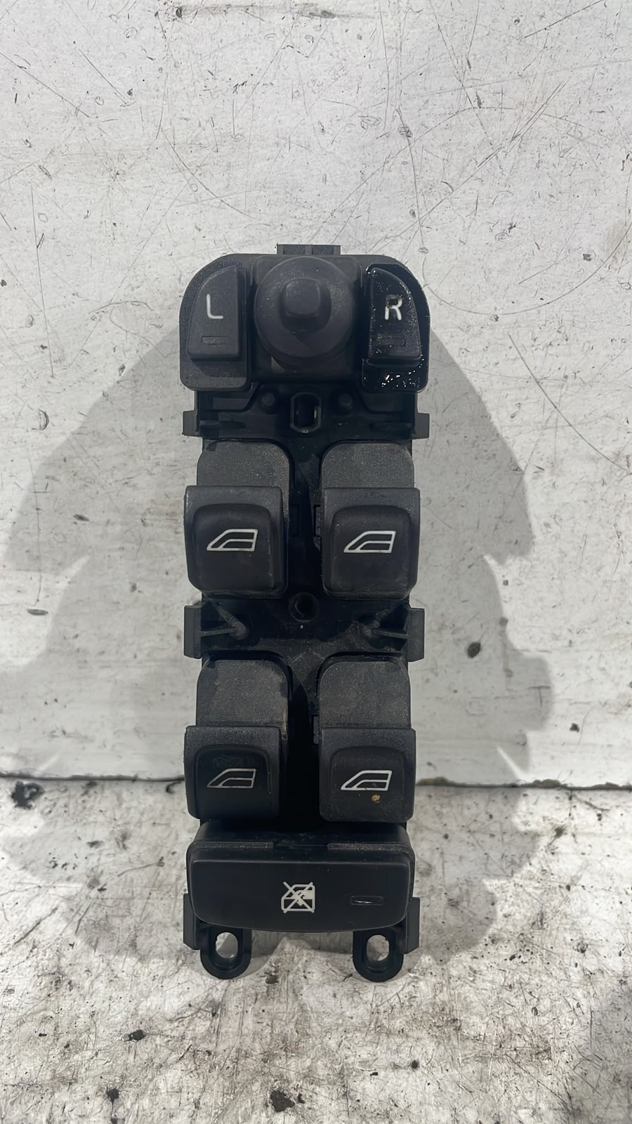 PULSANTIERA ANTERIORE SINISTRA PER LAND ROVER Freelander 2° Serie (03>06)