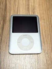 Apple iPod Nano 3rd Gen Silver MA978LL 4GB - TESTED WORKS Back Light Does Not 