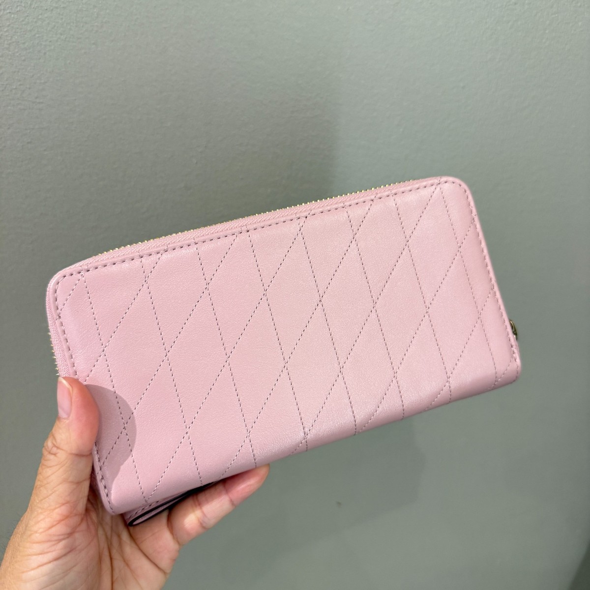 Coach Long Zip Around Wallet With Quilting CEL63 smooth leather