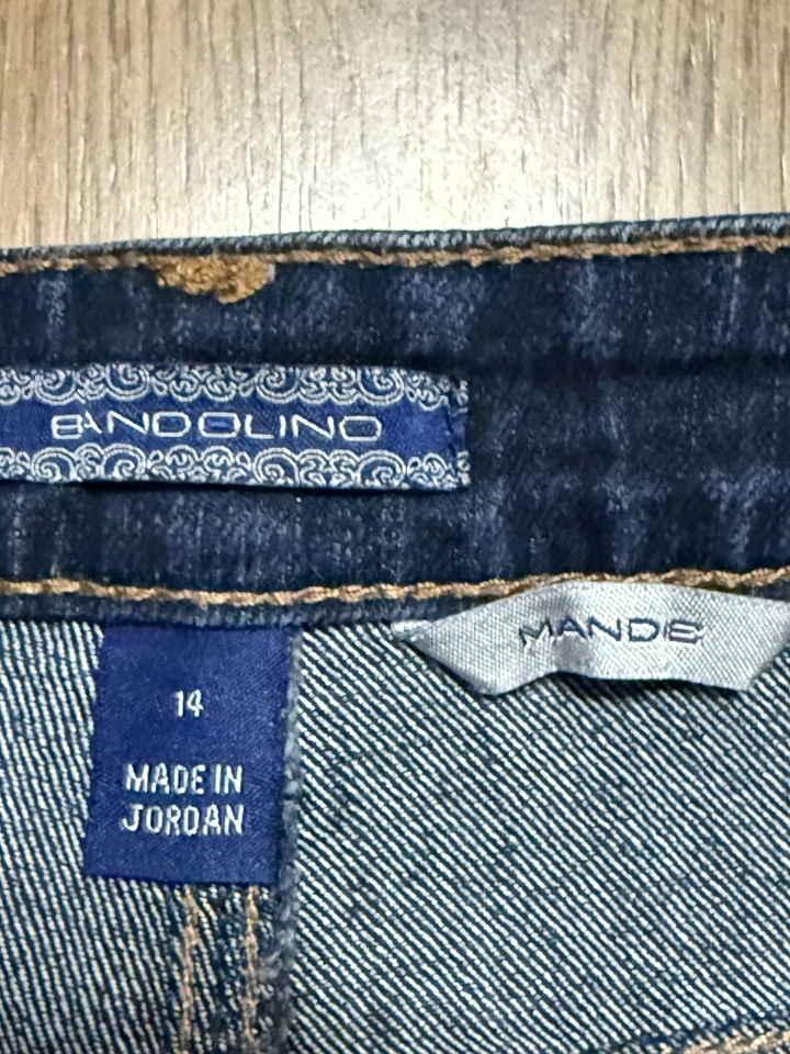 Pantalones de mezclilla Bandolino, para mujer talla 14, azul, denim, pierna recta, mandie 36" de largo Foto 4 de 4