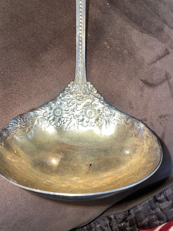 Cucharón de sopa de plata esterlina La Marquise Reed & Barton con flores 12 1/2" 230 g 🌺🌺 Foto 4 de 4