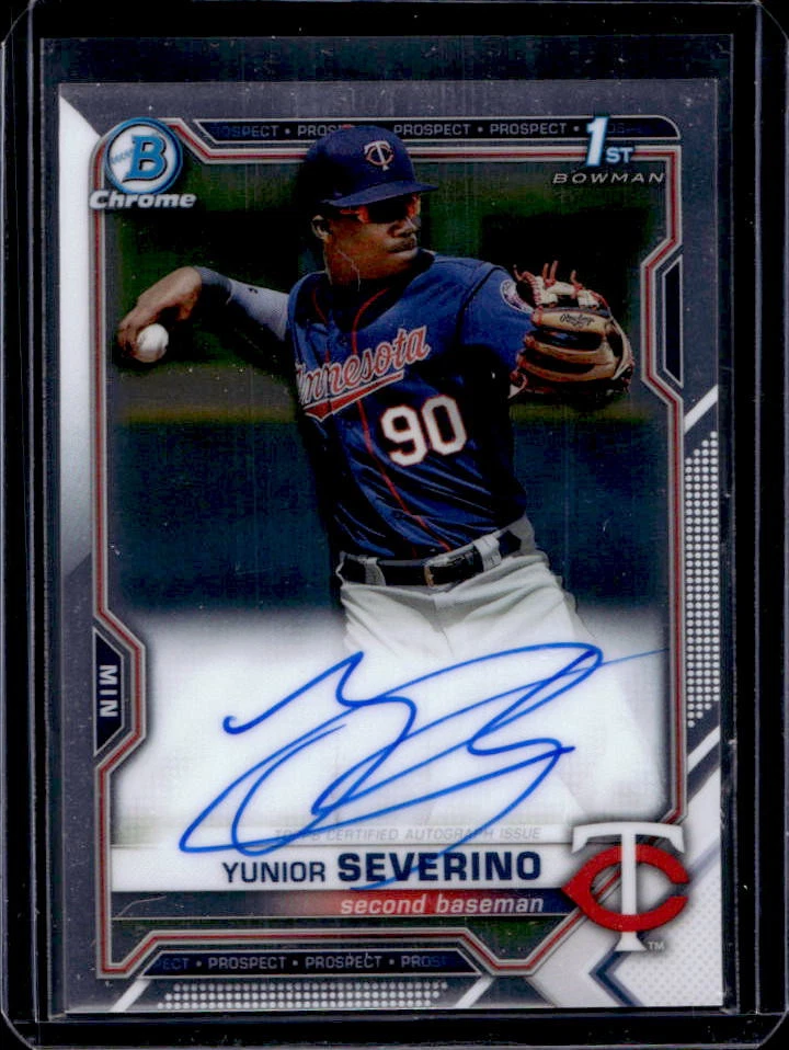 Yunior Severino trading card