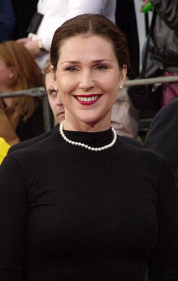 Peri Gilpin at The 7th Annual Screen Actors Guild Awards at Shrine- Old Photo 1