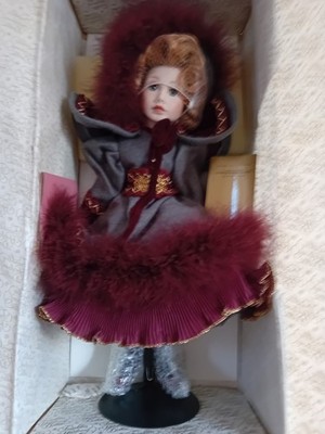 Franklin Erbstück Puppen Emily Jane - Skater Winter Prinzessin mit Schlittschuhen