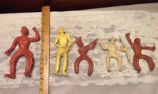 Lot Of Five Vintage Large Plastic Indians  Cowboy Western Playset Figures