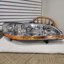 Headlight Front Lamp for 01-02 Honda Accord Sedan/Coupe Passenger Right (no box)