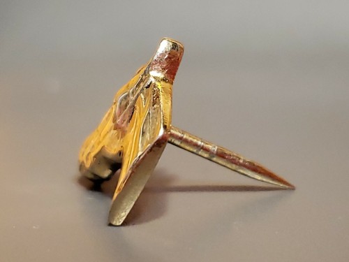 Horse Head Lapel Pin Button Tie Tac Gold Colored - Picture 4 of 6