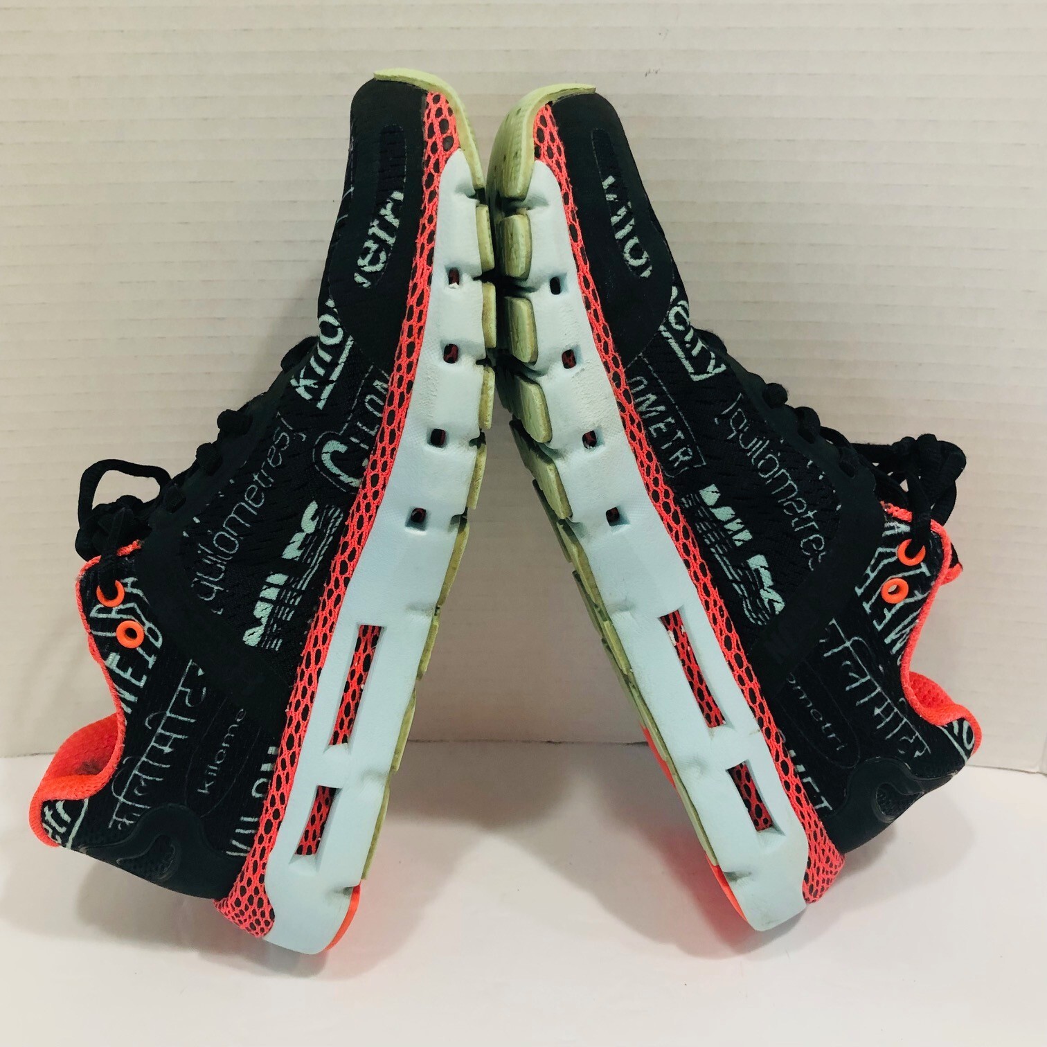 Under Armour Womens 8.5 HOVR Infinite Running Sneaker Shoes Activewear thumbnail 4