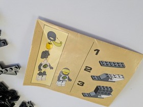 Vintage Lego Space: 6887 Allied Avenger Blacktron II 100% Complete w/ Instr.