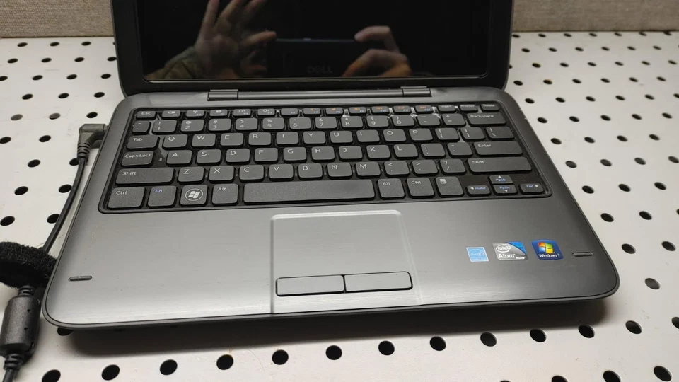 Dell Inspiron Mini Duo 1090 Intel Atom 1.66GHz 2GB RAM 320GB Touch Win 7 Pro + - Image 4 of 4