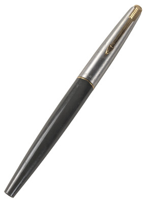 Vintage - Grey Parker 45 Fountain Pen With Chrome Cap and Gold Clip - B18D