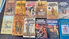 12 L0UIS L'AMOUR PAPERBACKS (LOT#5)