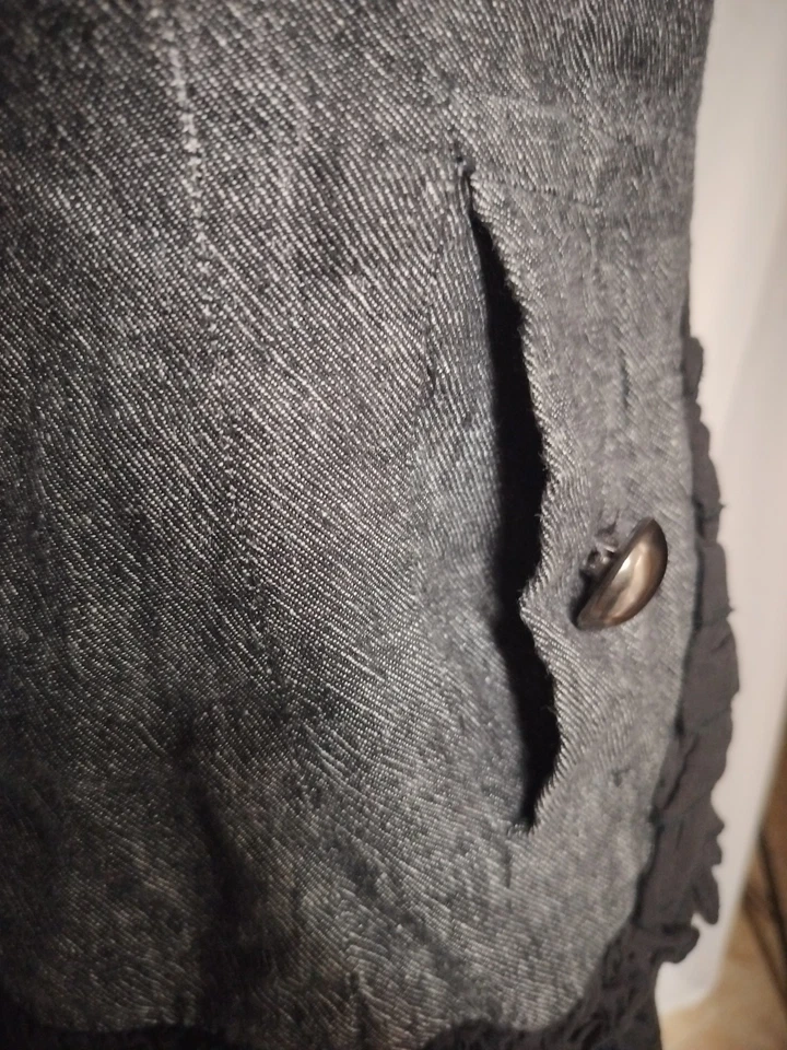 Double Breasted Linen & Cotton Ruffled Jacket, Size S - Image 3 of 4