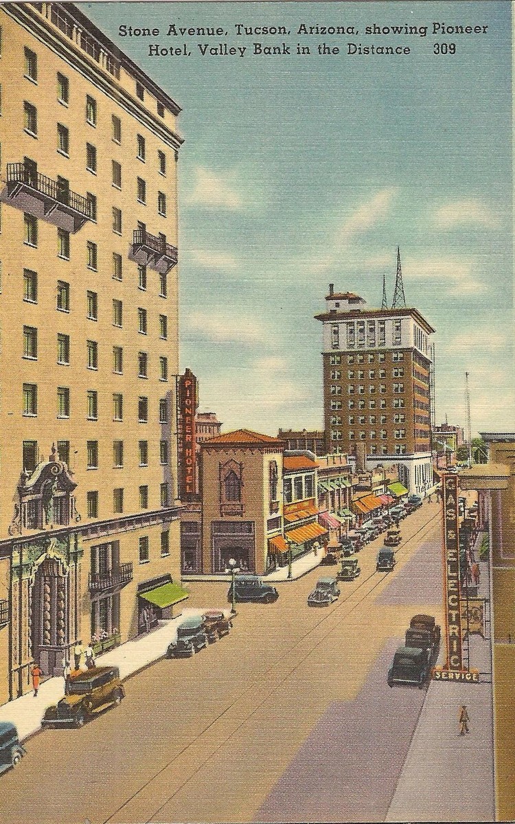Tucson, ARIZONA - Stone Avenue - Pioneer Hotel - signs, old cars