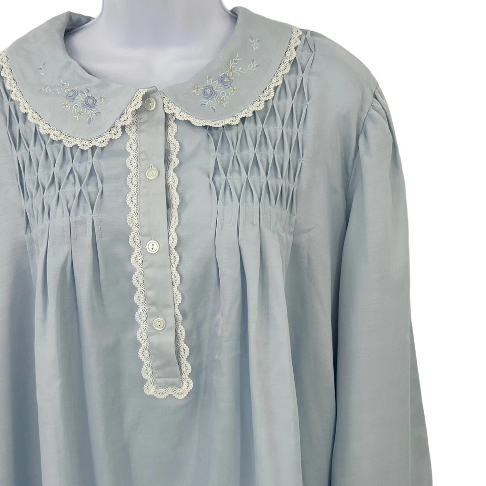 Camisón vintage para mujer talla 3X azul claro floral cuello bordado Barbizon Foto 4 de 4