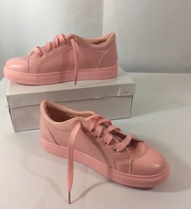 cute pink tennis shoes