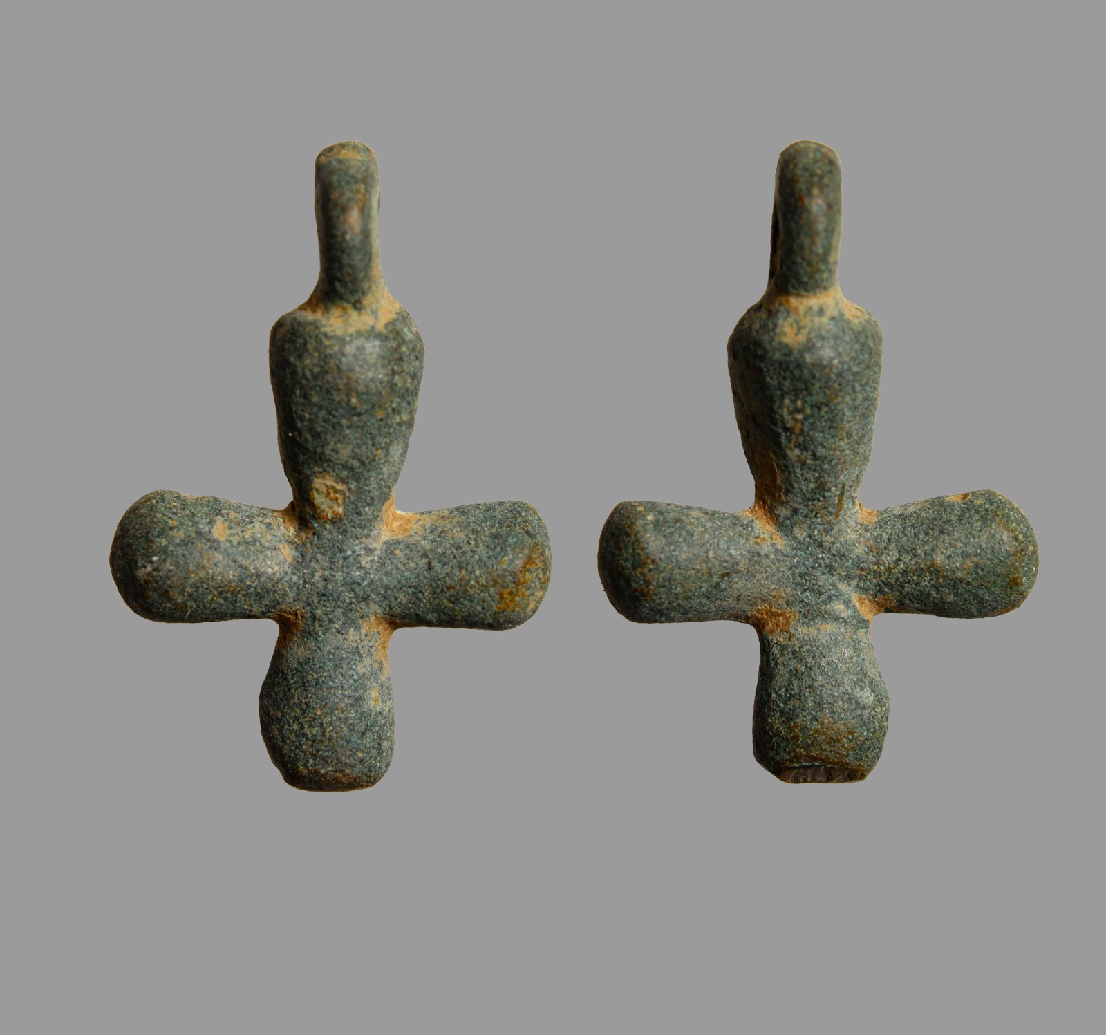 Crusader Knight Templar Bronze Cross Pendant, 12th–13th Century AD Certified COA-image
