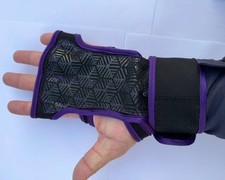 Weight Lifting Gym Gloves Padded Palm Silicon Grip Wrist Wrap Callus Support