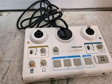 Tascam US-42 Ministudio Creator USB Podcasting Interface