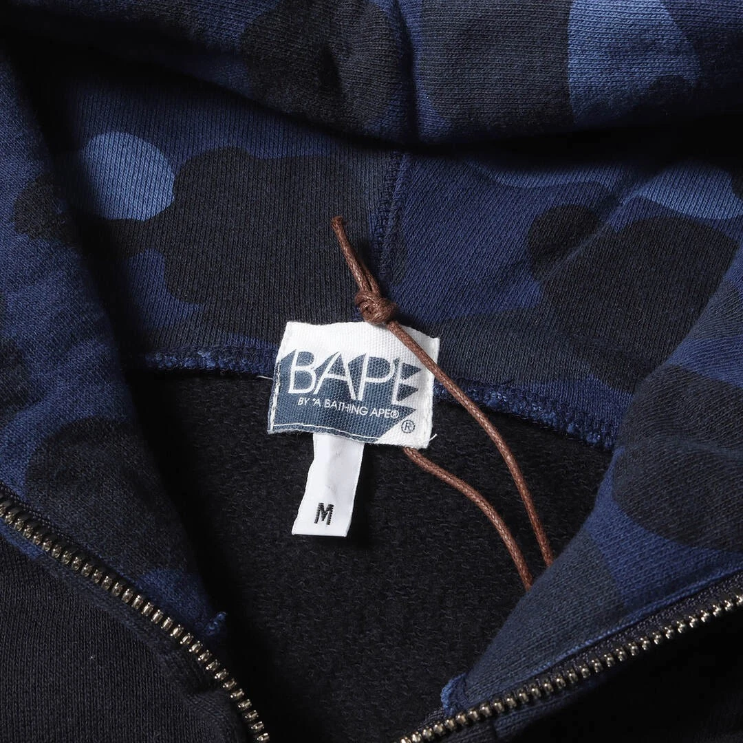 A BATHING APE (BAPE) Felpa con cappuccio base A BATHING APE taglia:L colore mimetico college logo zip usata BEEG 0