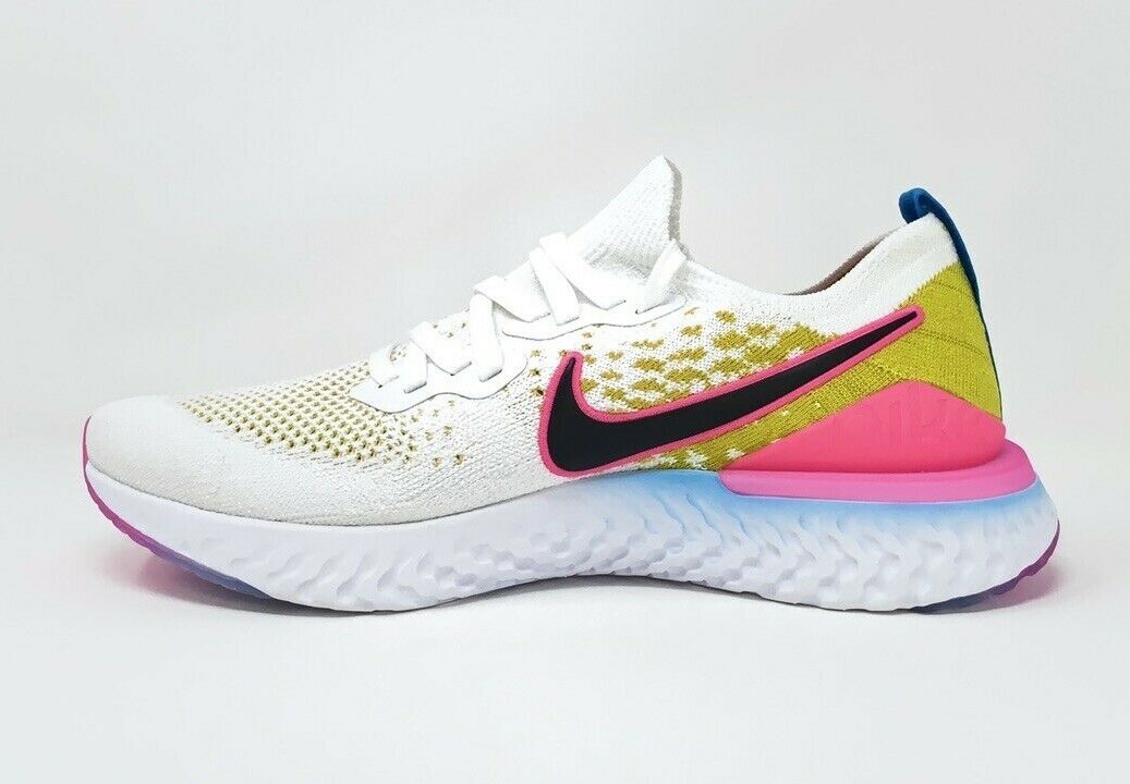 pink epic react flyknit