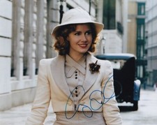 AMY ADAMS signed autograph 20x25cm MISS PETTIGREW LIVES in person autograph COA