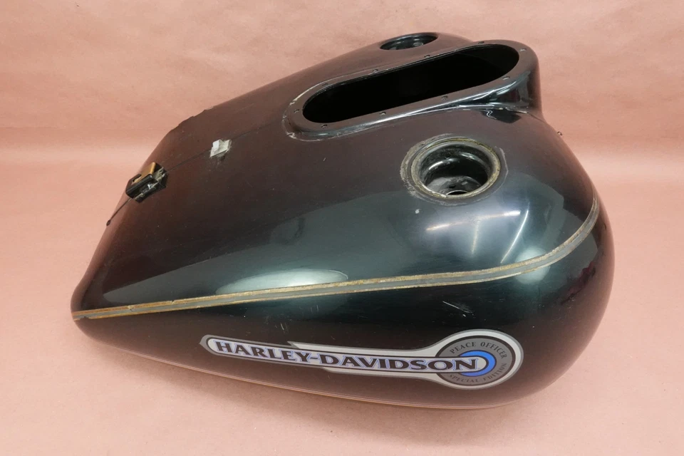 Harley-Davidson Road King 2007-2011 tanque de combustible FLHR - abollado Foto 4 de 4