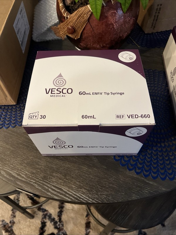 Vesco Medical ENFit Tip Syringe 60mL VED-660 Box of 30 Syringes ENFit Tip