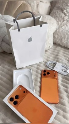 Apple iPhone 17 Pro Max 1 TGB orange  
