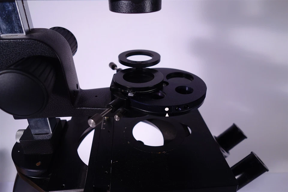 Microscopio de contraste de fase invertida Wild M40 Foto 4 de 4