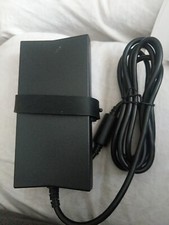 Genuine Dell 19.5V 6.7A 130W AC Adapter For PA-4E Family LA130PM121 DA130PE1-00