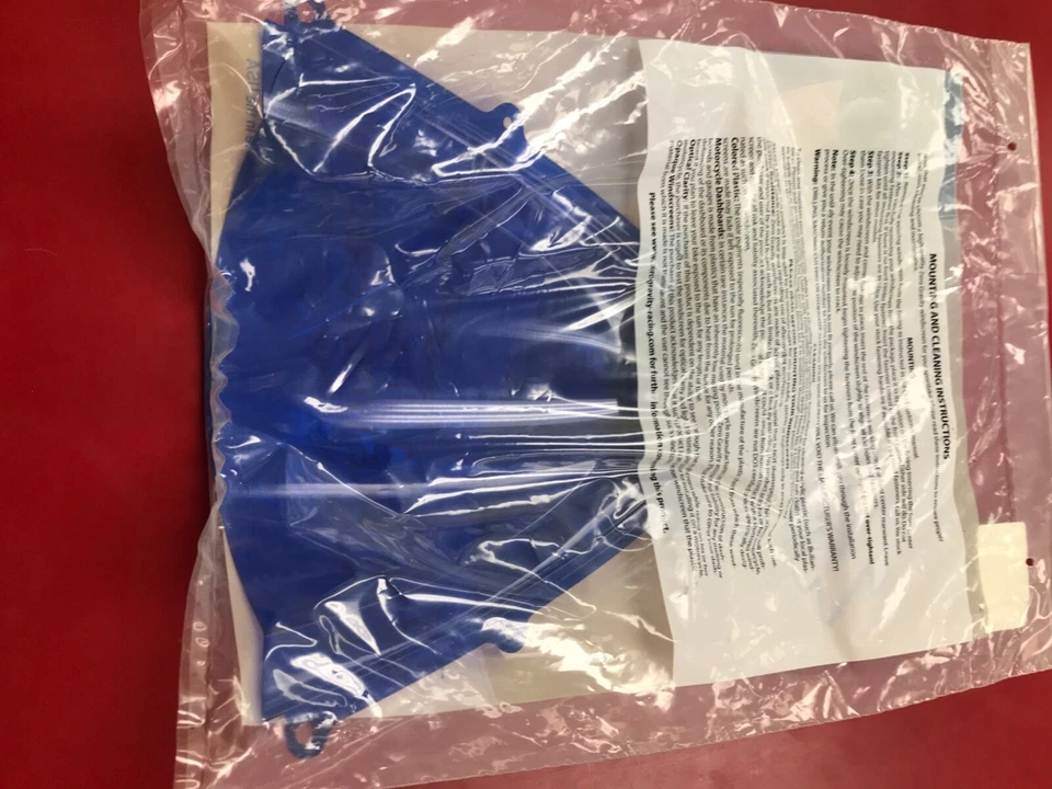 Suzuki GSX-R 1000 2007-08 Blue Windscreen  New in bag  - Imagem 2 de 2