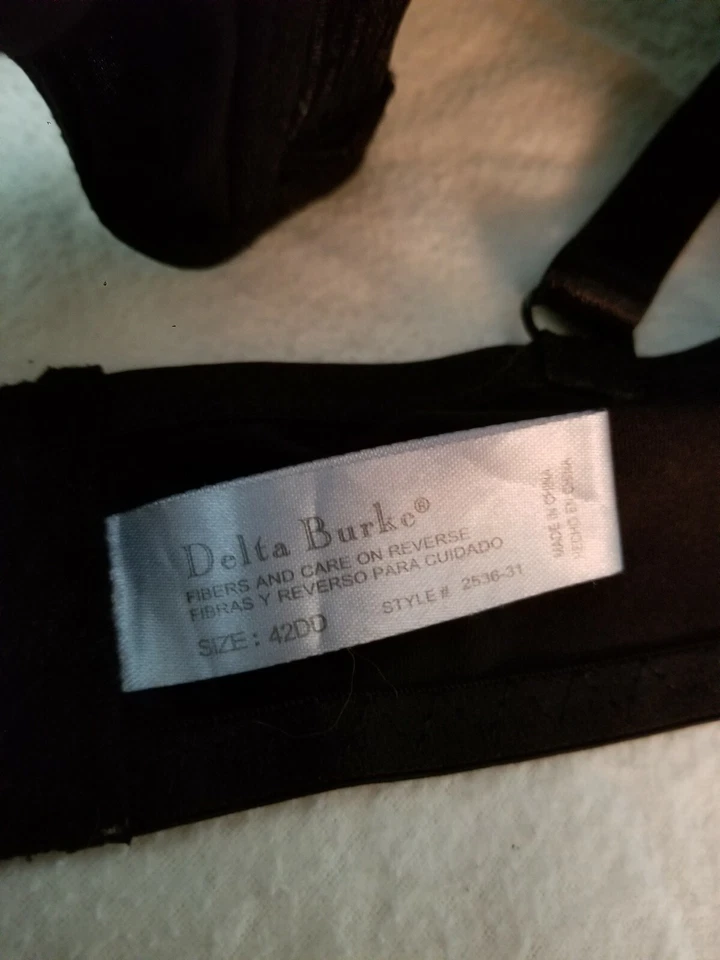 Sujetador Delta Burke negro talla 42DD Foto 3 de 3