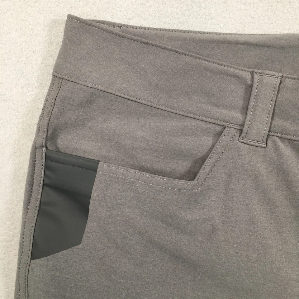 Calça Challenger Masculina de Pesca SIMMS 38x32 Coxa Zíper Bolso Alicate Cinza Elástico - Imagem 3 de 4