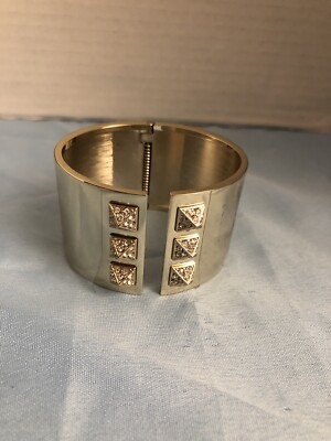 Victoria Secret Cuff Bracelet Clip On Love Screw Bangle Bracelet