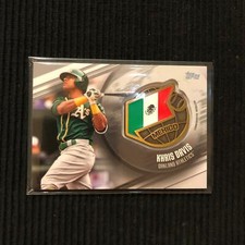2020 TOPPS #1 KHRIS DAVIS *GLOBAL GAME MEDALLION*  ATHLETICS
