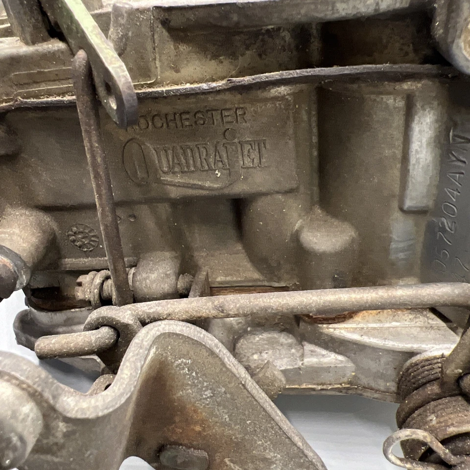 Carburador Corvette 1965 barril Quadrajet Chevy 17057204ayn1047 Rochester Foto 3 de 4