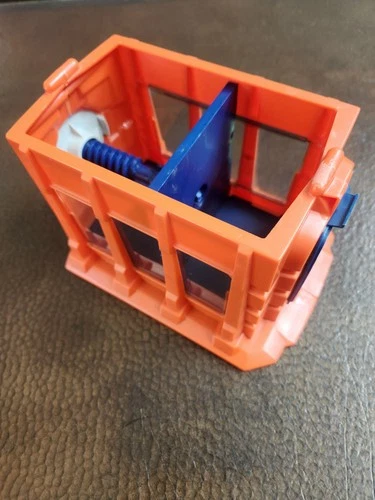 Vintage 1978 Star Wars DEATH STAR TRASH COMPACTOR With Windows & Door- Works !