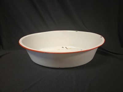 Vintage White Enamel Oval Wash Basin with Red Rim 17.25 X 13.25 Inches
