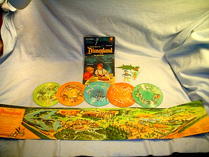 VINTAGE 1950's TRIP TO DISNEYLAND ON RECORDS~W/GIANT 42'' PANORAMA OF DISNEYLAND