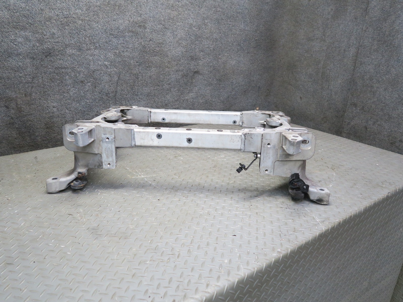 Maserati Ghibli 2014-2020 FRONT Crossmember