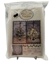 New Penny Lane Primitives My Little Christmas Tree skirt garland Kit Wool Felt
