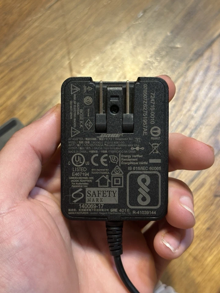 Mini base de carga Bose SoundLink con adaptador Foto 4 de 4