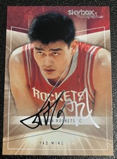 2004-05 Yao Ming Skybox Autographics #35 Houston Rockets *MINTY Pack Fresh HOF