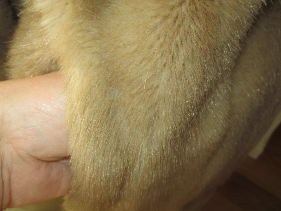 Tissavel (France) vintage faux fur jacket 14/16 thick pile - Image 3 of 4